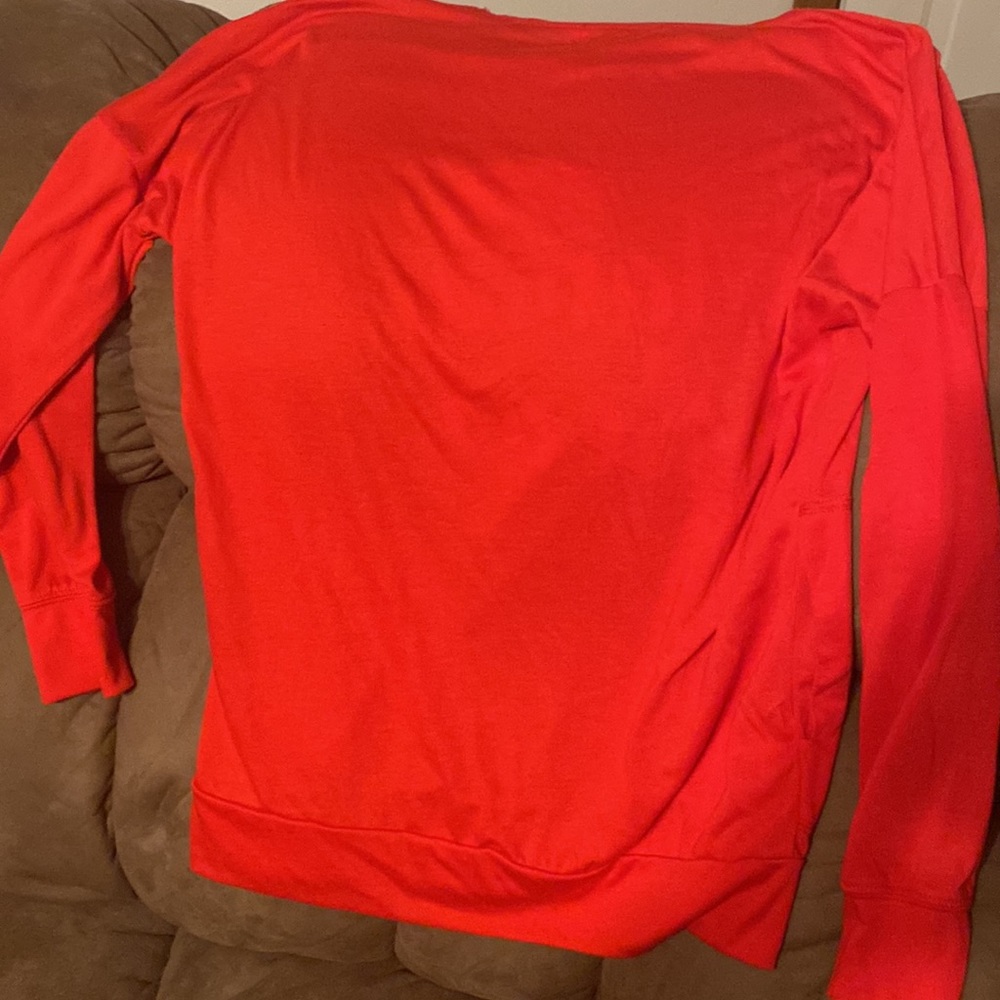 New top - Picture 3 of 3